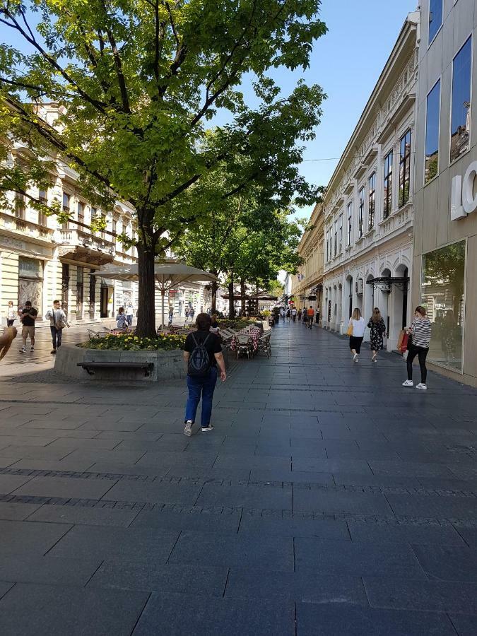 Jolie Belgrado Exterior foto